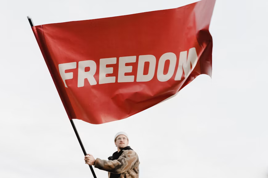 Major U.S. News Organizations Withhold White House Photos in Press-Freedom Protest