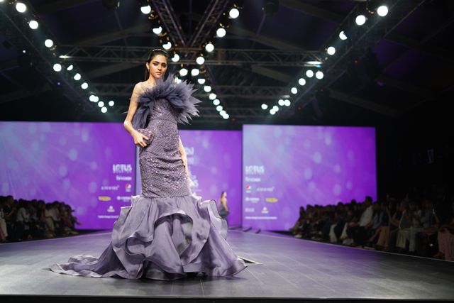 Chaos in Midtown: NYFW’s Finale Takes Over Gotham Hall for One Unforgettable Night