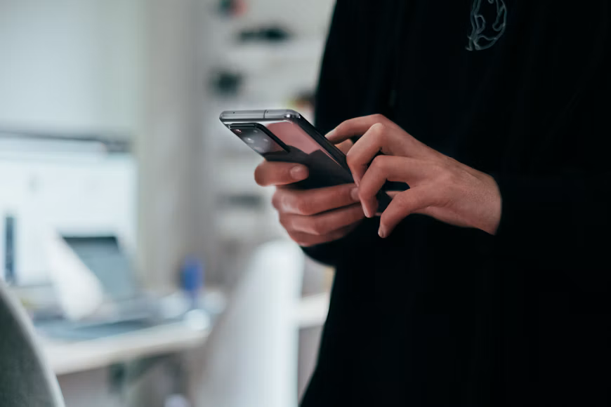 New Smartphone Features Make It Easier to Manage Photos and Digital Storage