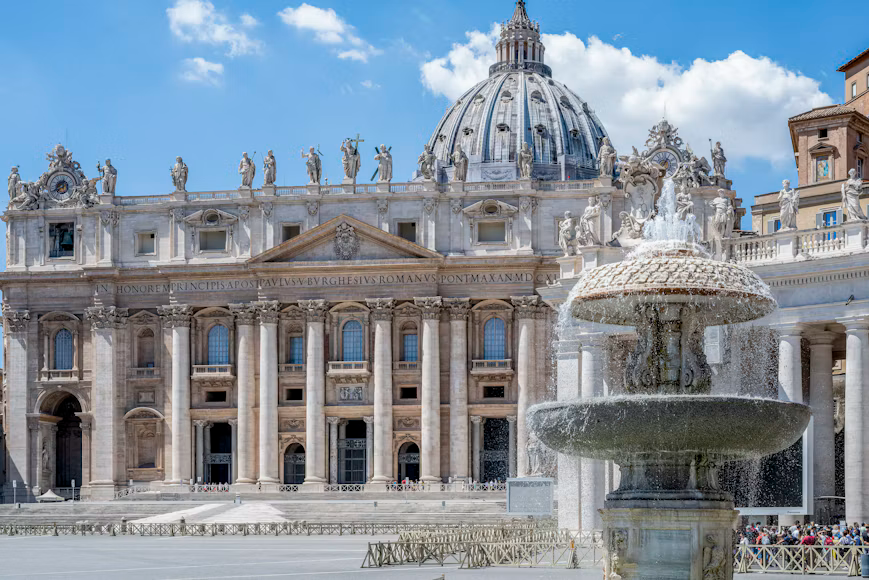 Vatican Doctors Report That Pope Leo XIV’s Latest Tests Show No Further Lung Cancer Treatment Is Needed