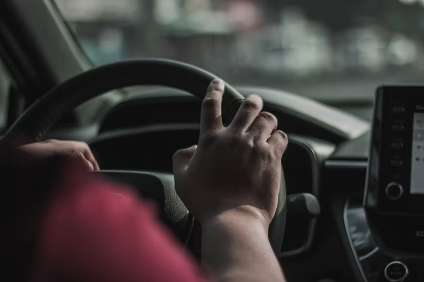 Los Angeles Robotaxi Crashes Raise Questions About Autonomous Vehicle Safety