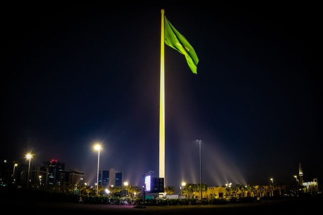 US orders non-emergency personnel to leave Saudi Arabia amid regional security threats